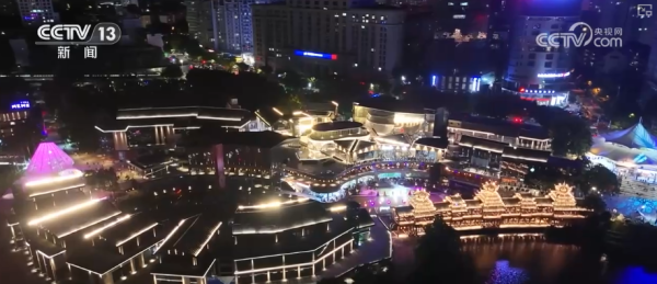 证券配资公司 看演出、赏夜景、品美食……“夏日夜游”成新宠 “夜时光”点亮消费新活力